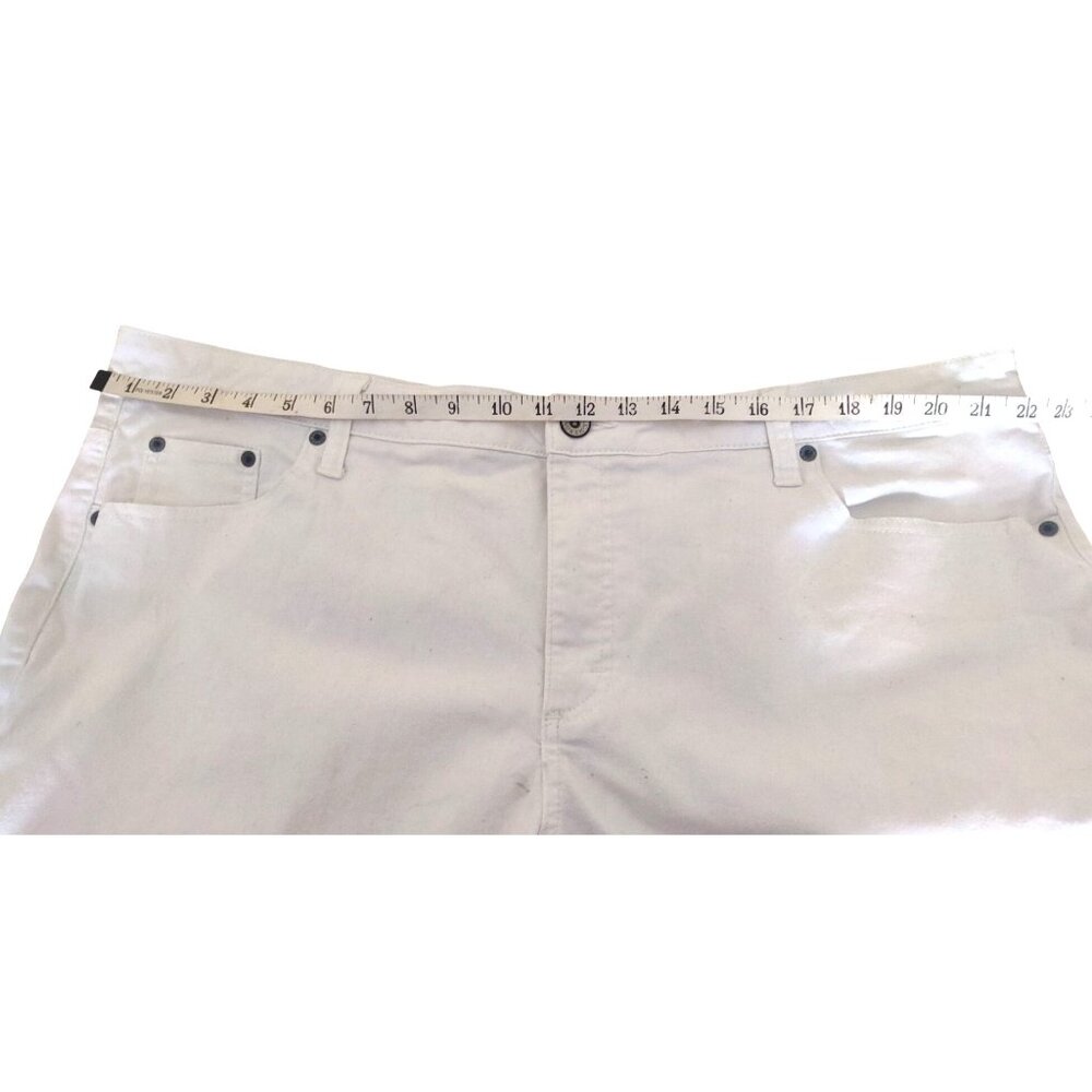 Merona Women's White Capri Pants Size 22W Stretch Cotton-Spandex Blend-Sm Stain - Picture 7 of 11